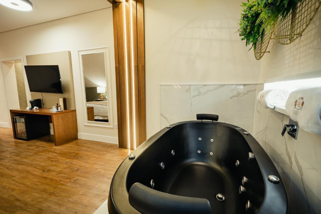 Hotel E Restaurante Giratorio Rf Vision - A Melhor Vista 360 De Gramado Kültér fotó