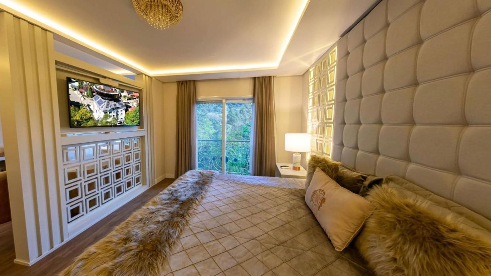 Hotel E Restaurante Giratorio Rf Vision - A Melhor Vista 360 De Gramado Kültér fotó