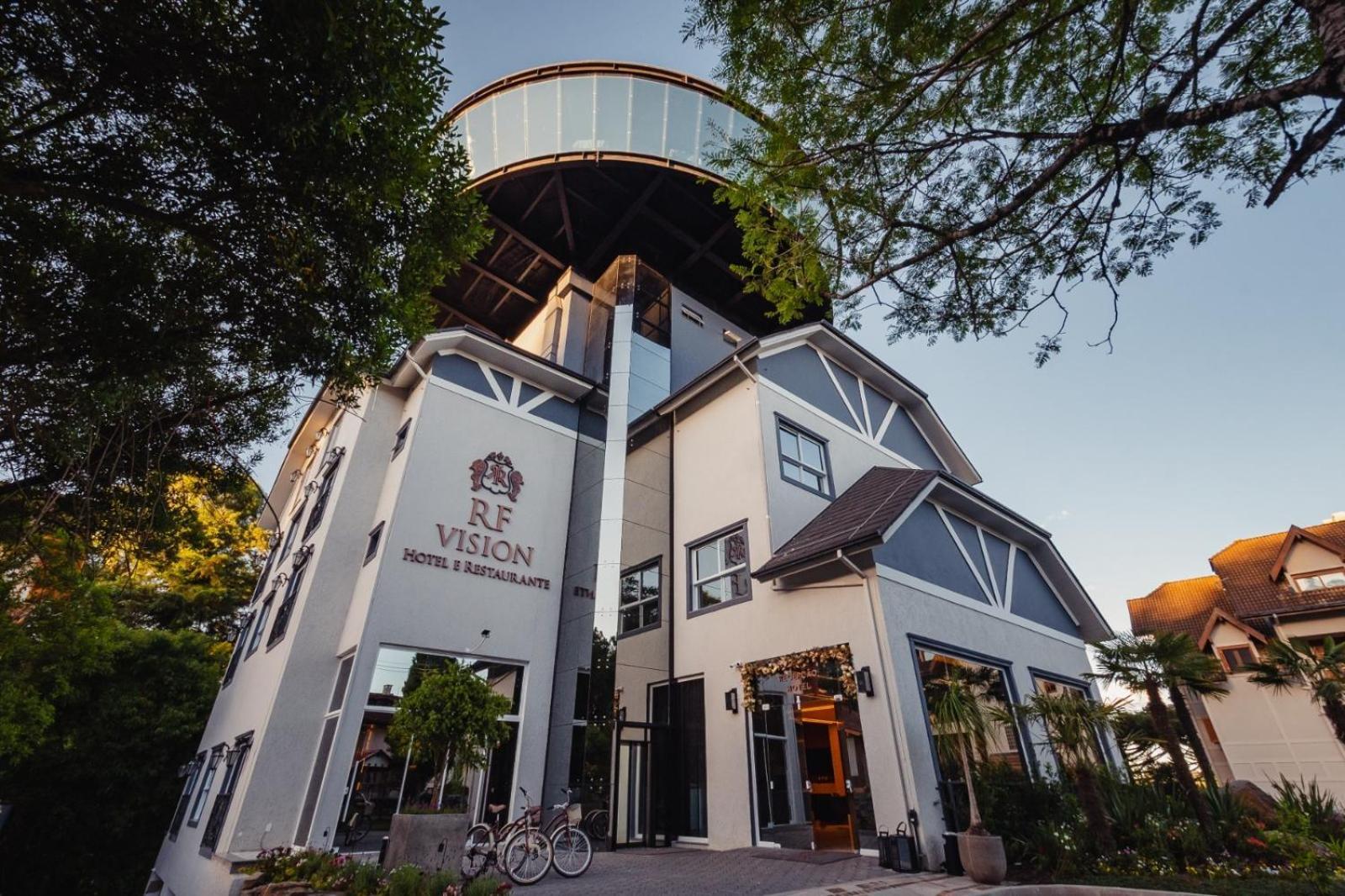 Hotel E Restaurante Giratorio Rf Vision - A Melhor Vista 360 De Gramado Kültér fotó
